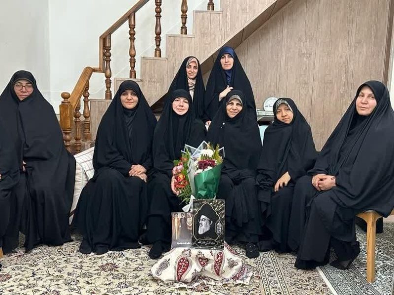 فیلم //استقبال از سرکار خانم مِنال اسماعیل بانوی فعال مقاومت جنوب لبنان