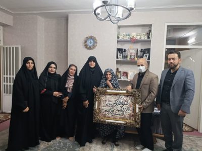 دیدار با مادر و خانواده شهیدان احمد کشاورزی و لیلا زارع تیرماه ۱۴۰۴