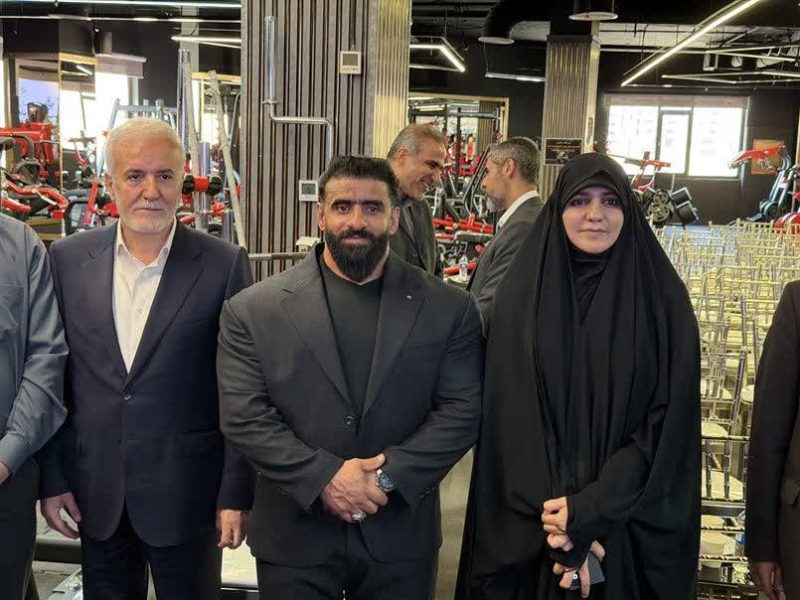 افسانه خواست خدایی ازنامگذاری بنام «هادی چوپان» قهرمان پرافتخار پرورش اندام جهان خبر داد